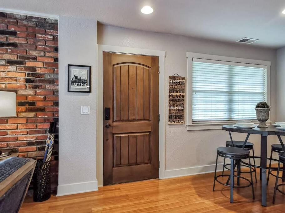Amazing Locale 2Kingbr 1Bth Βίλα Κάνσας Σίτι Εξωτερικό φωτογραφία